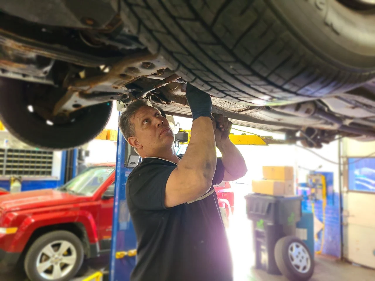Why Transmission Service Matters for Auto Repair in Norwood Park